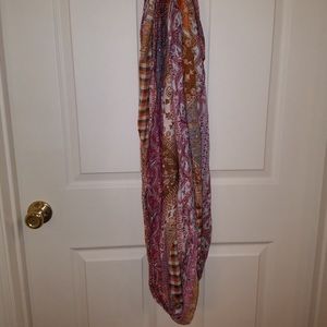 Infinity scarf